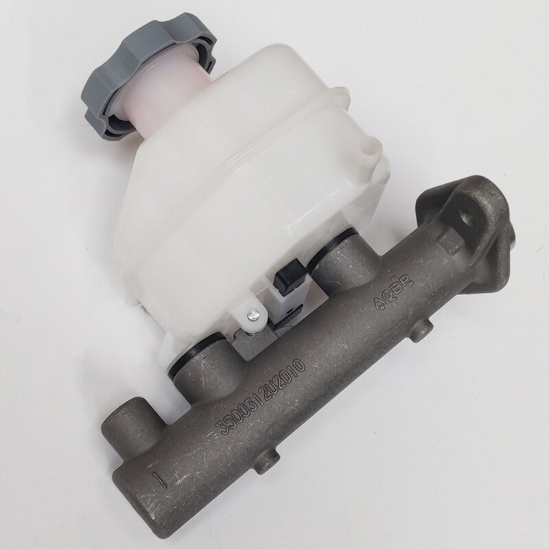 制动总泵适配江淮和悦刹车油杯总成b15三厢其他