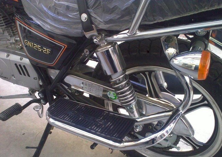 太子gn125国产男式摩托车hj1258脚踏板货架搁脚摩托车脚踏板