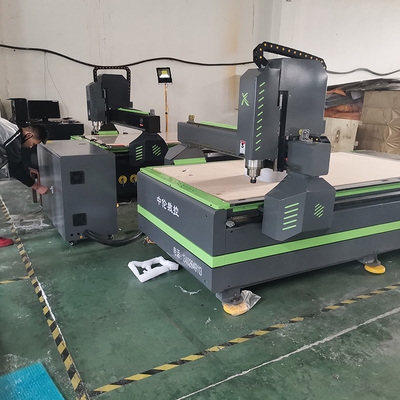 1325数控雕刻机大型全自动木工石材亚克力广告泡沫雕刻机