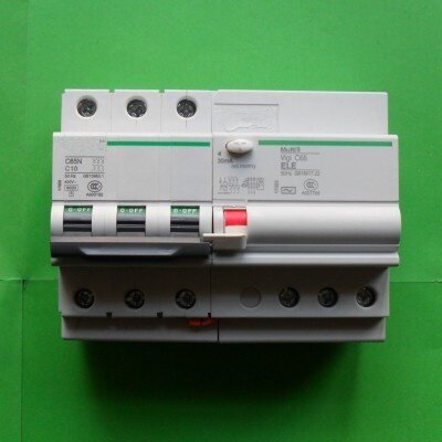 精品 漏电断路器c65n 3p 10a 6-63a 小型断路器 漏电保护空气开关