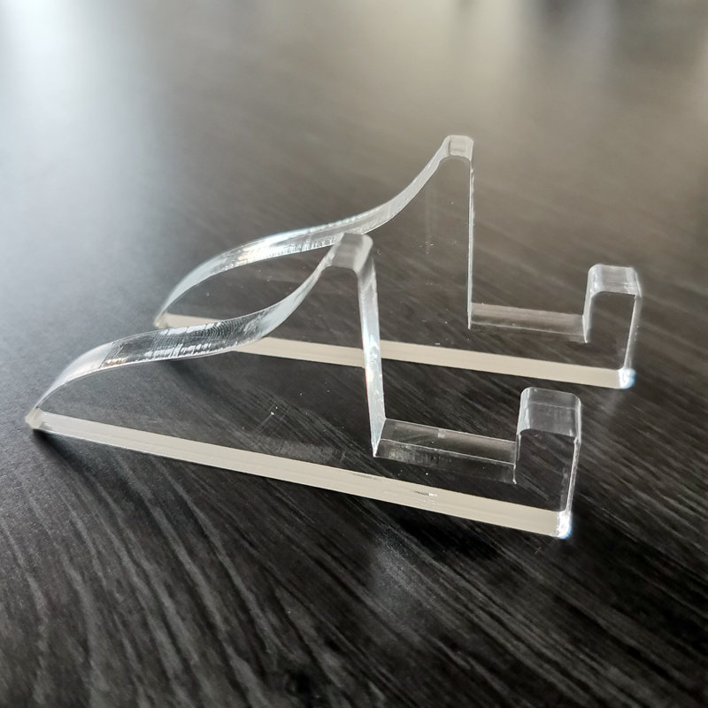 用亚克力摆台装点生活 小物件也能有大惊喜