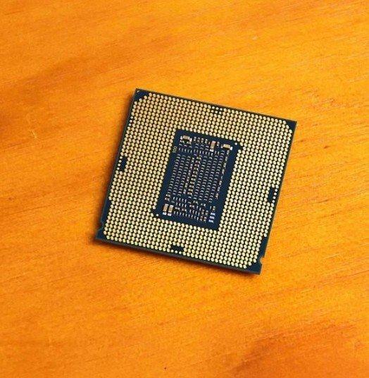 全新1281v31220v2e31230v21230v31231v312251220v3cpu