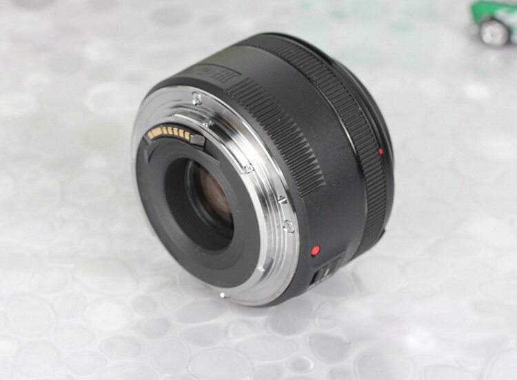 佳能50mm /f1.8 stm 三代新款小痰盂 50 1.8 大光圈定焦人像镜头