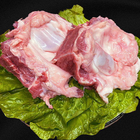 肉牛膝盖筋骨新鲜牛大骨牛骨头黄牛养牛窝骨生牛肉