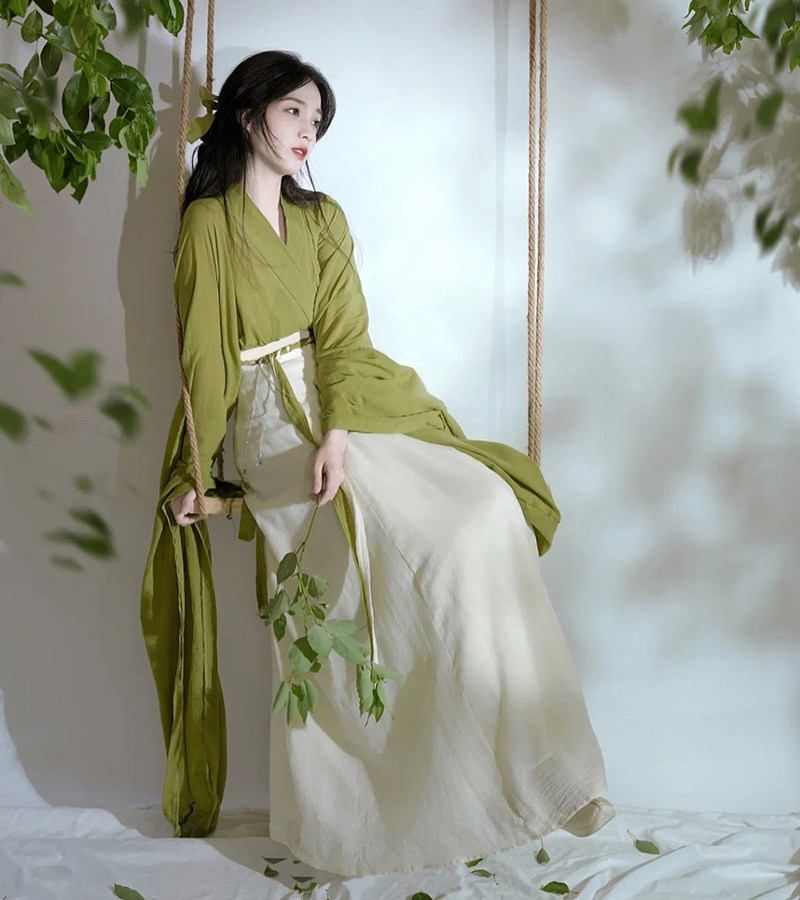 绿色汉服女秋季中国国风直裾古装魏晋古风改良汉服