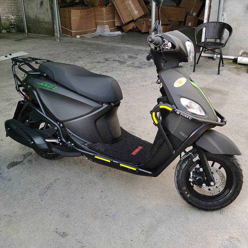 适用于踏板车雅马哈巧格i125保险杠前后护杠防摔包围摩托车保险杠