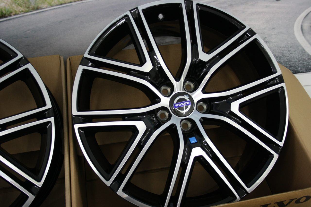 北极星轮毂钢圈20寸黑色改装s90v90xc90xc60轮毂