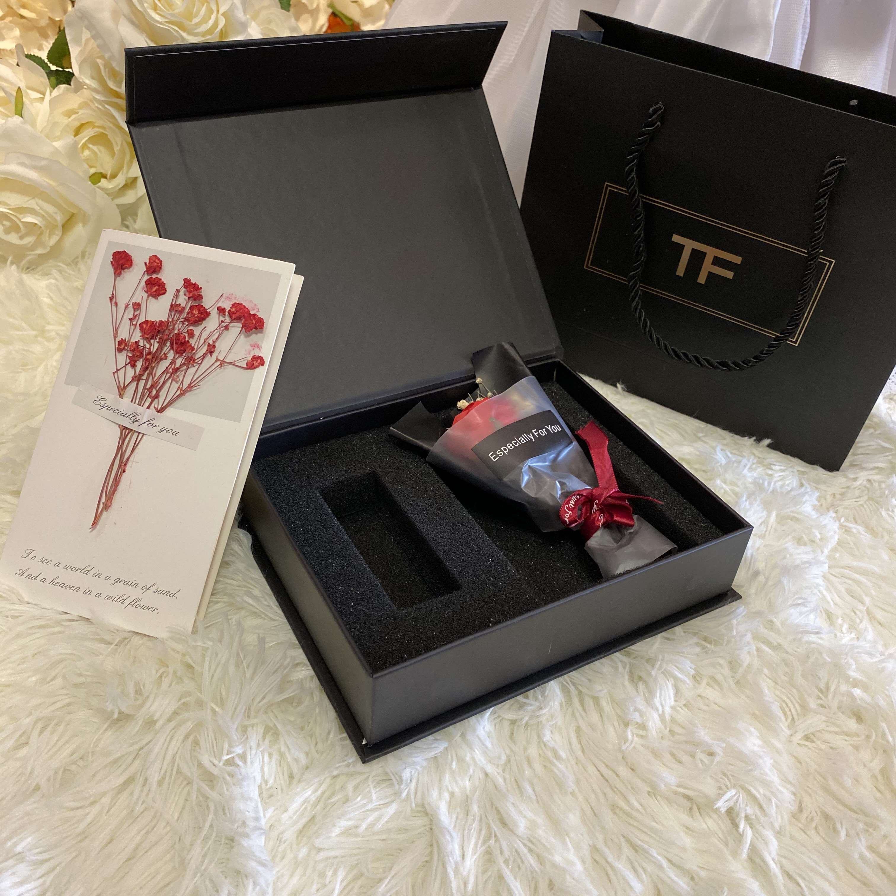 tf礼盒盒子汤姆福特tf口红眼影礼品盒包装盒花束礼品盒
