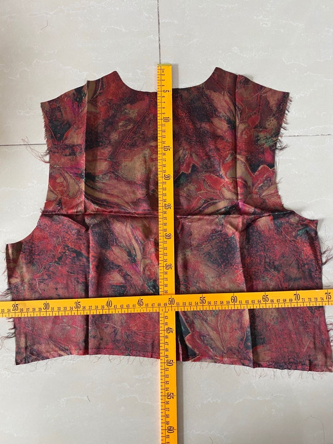 九顺家真丝桑蚕蚕丝顺德香云纱缎背心衣片裁缝面料