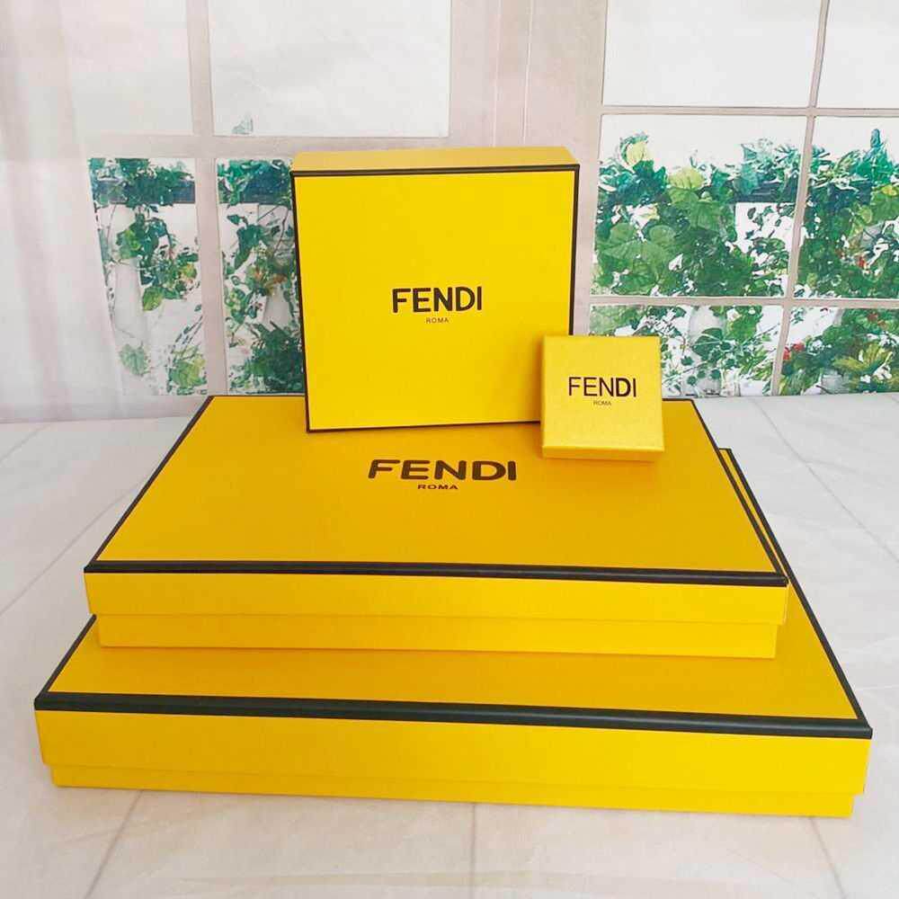 芬迪礼品布袋手提包装钱包装fendi皮带围巾衣服礼品盒