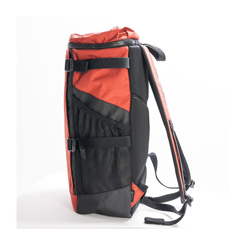 discovery户外双肩包男女日常通勤旅行背包休闲运动黑色双肩背包