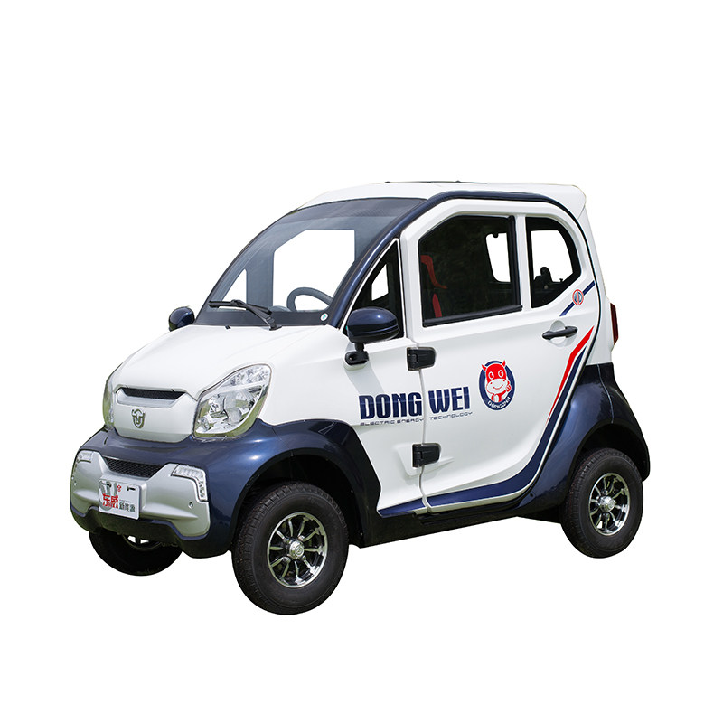 东威q5四座全封闭老年人家用四轮电动车城乡接送电动四轮车