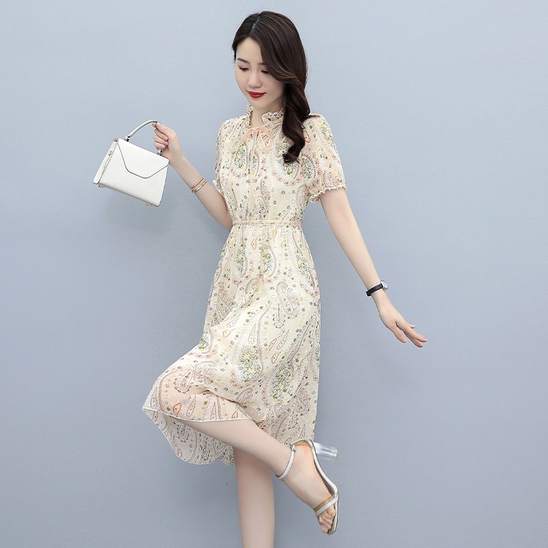 夏季左右连衣裙短袖女人年轻30岁nv女装青年连衣裙