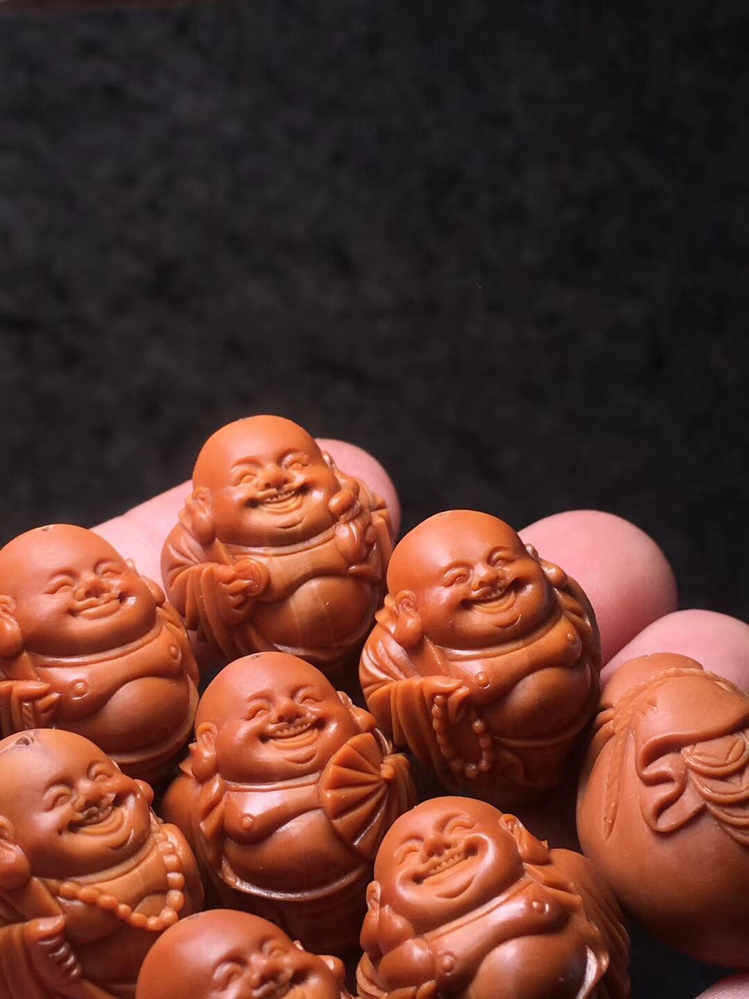 小兰胡小兰工作室作品八宝弥勒橄榄核雕手工核雕手佛珠