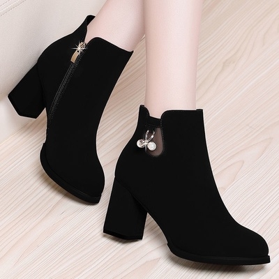 冬天高跟鞋女粗跟2020新款秋季女鞋中跟小短靴女加绒冬鞋绒面女靴