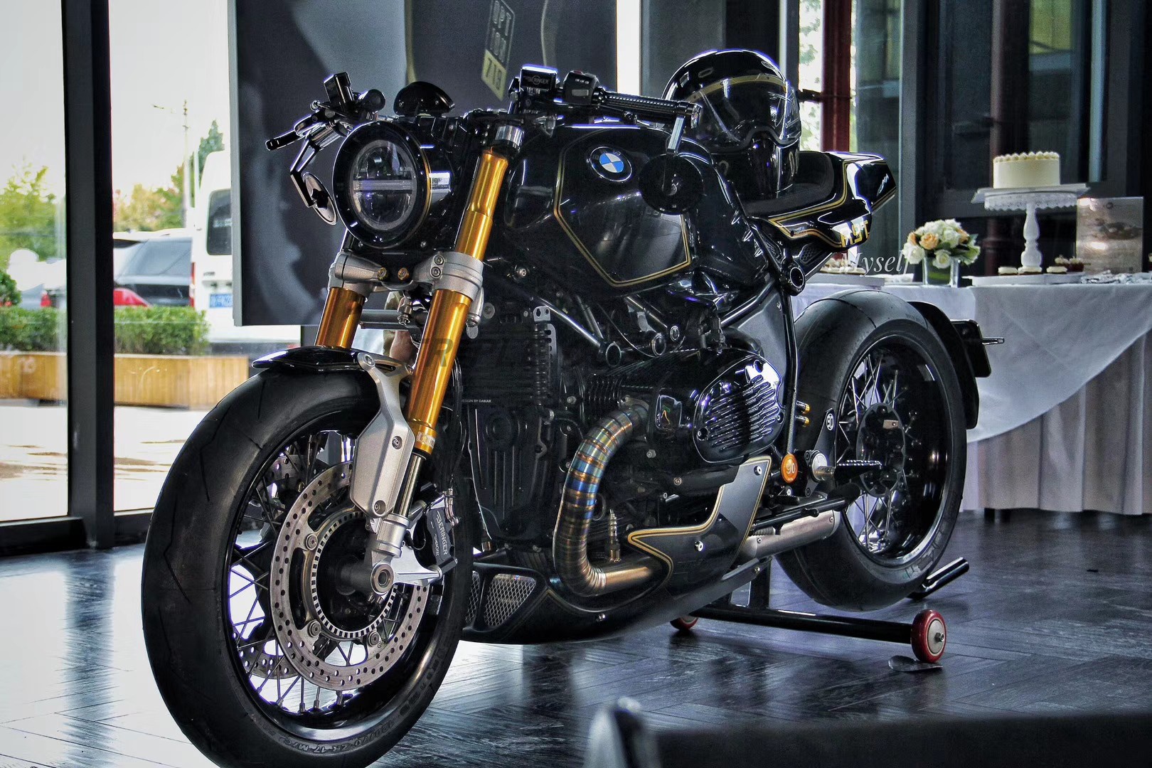 导流改装宝马bmw拿铁摩托车通用复古罩肚兜底摩托车导流罩