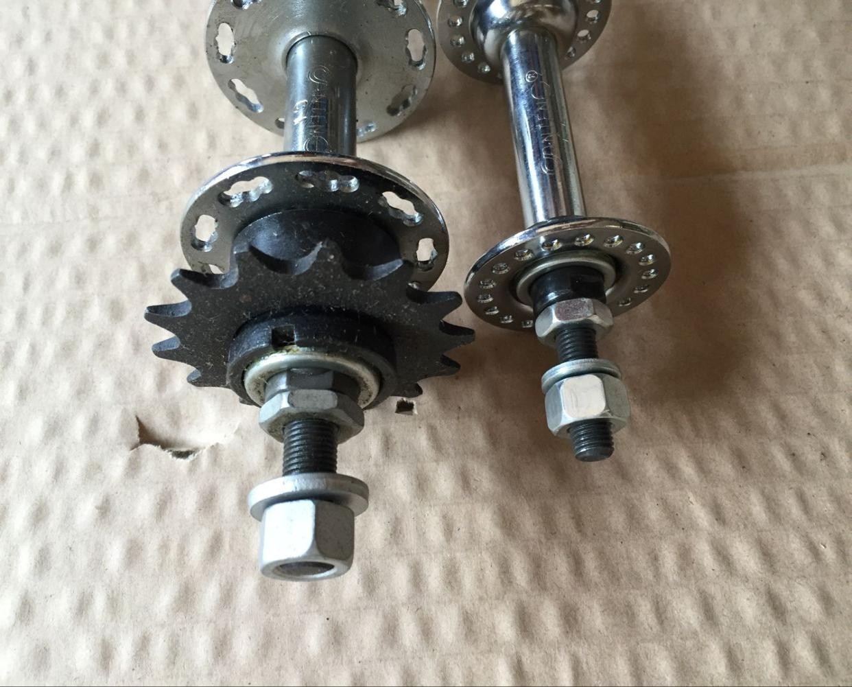 连体花鼓安腾自行车轻便车前后轴皮36孔洒水