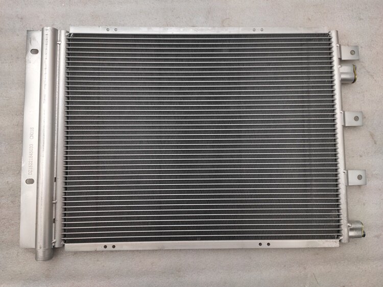 适配陕汽德龙龙新m3000空调冷凝器散热器散热片dz15221845033其他