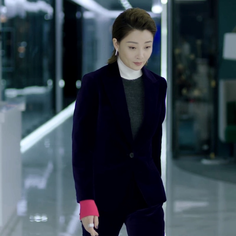 满1000元减100元 高端正青春殷桃林睿同款女新款长袖