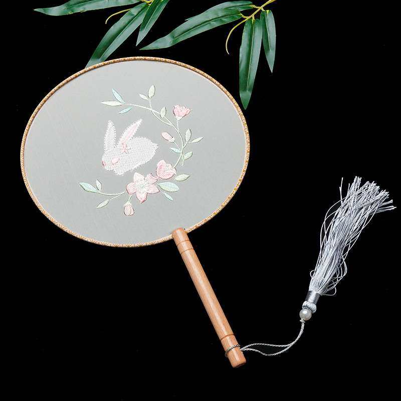 中国国风复古鹅柄流苏刺绣团扇古风汉服宫扇工艺扇