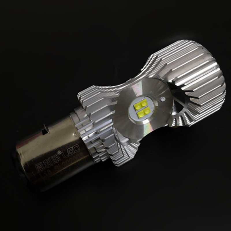 新品电动车改装超亮led大灯12v强光犀l利眼l18双爪s2双脚16w