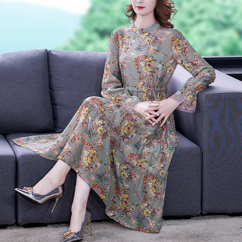 高端碎花妈妈款秋款真丝连衣裙桑蚕丝蚕素一香云纱女装旗舰店裙子