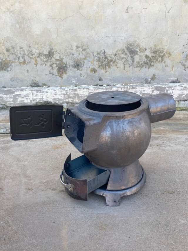 火烧柴火铁炉暖炉子生炉子取暖农村取烧烤柴取暖炉