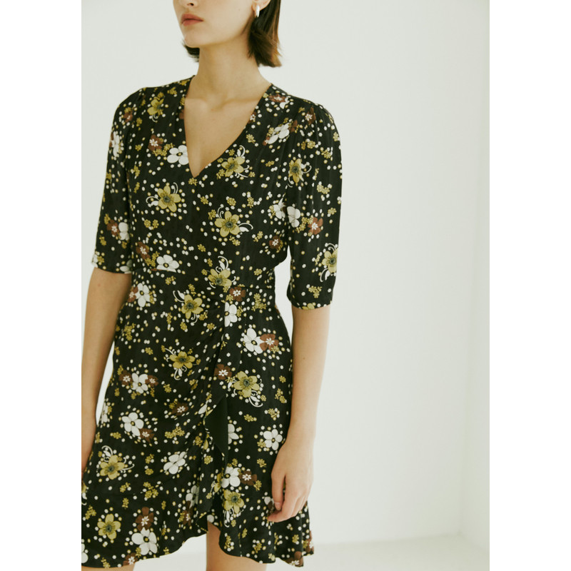 reblue轻奢女装粘胶纤维童趣花型围裹短款连身连衣裙