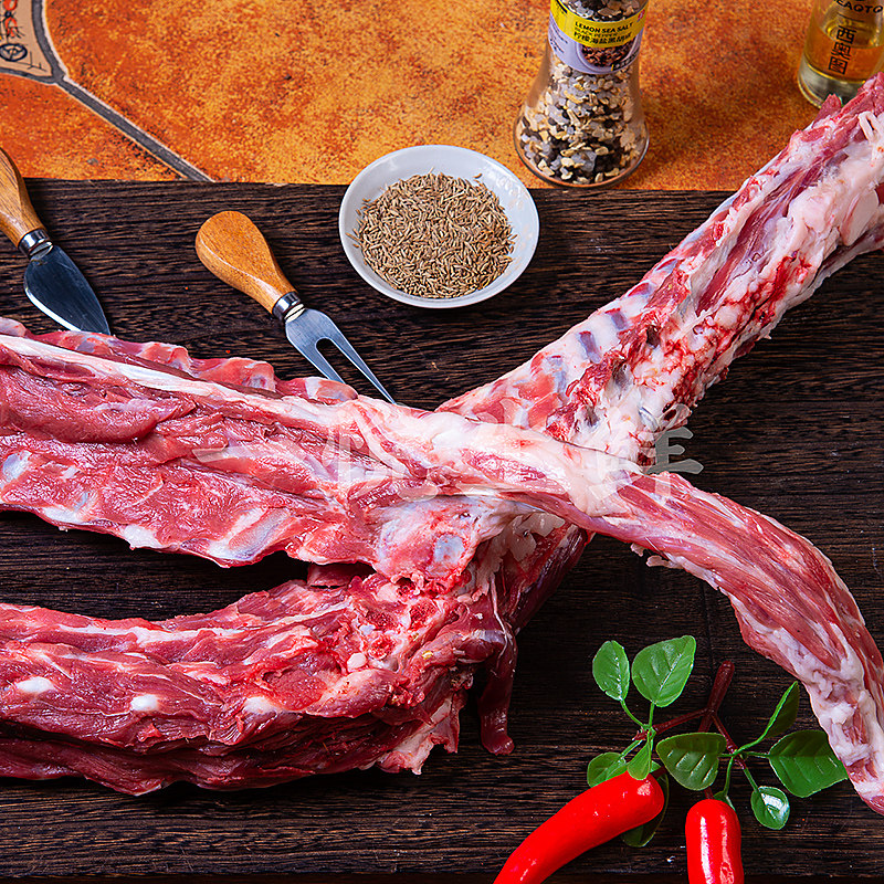 新鲜羔羊脊骨当日屠宰杀生肉羊蝎子骨头熬汤脊背