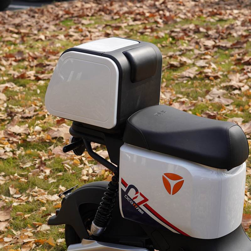 使用雅迪电动车冠能de8dt6de3de1de2后置更多电动车零