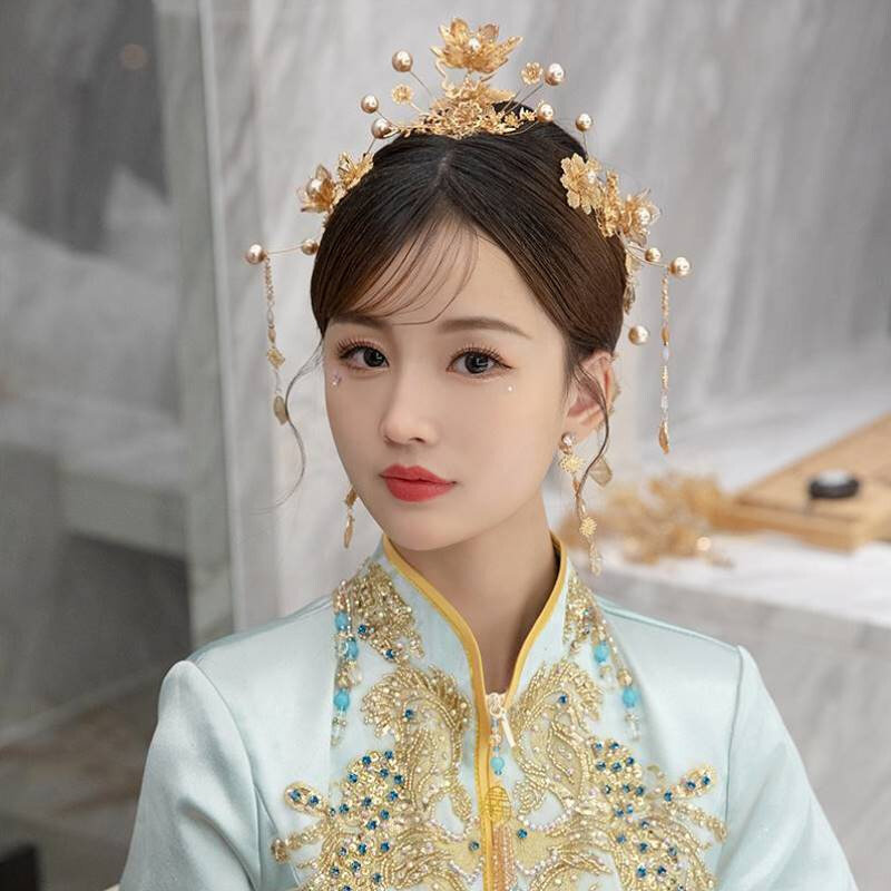 金色古装秀禾头饰简约中式新娘造型结婚秀禾服发饰古典步摇显脸小