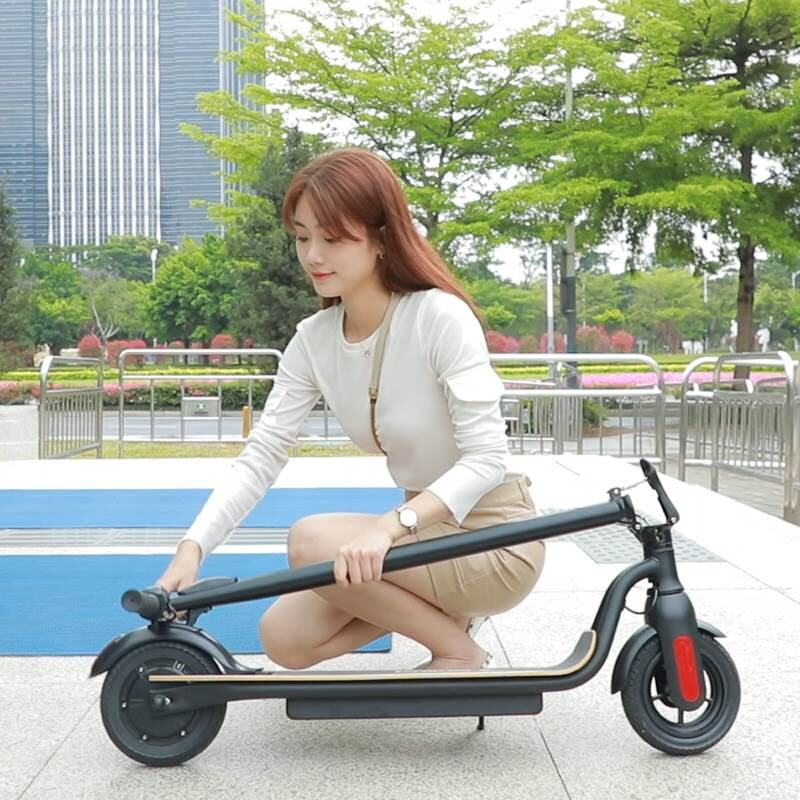 知途途鸟电动滑板车折叠代步车神神器上班便携电动滑板车