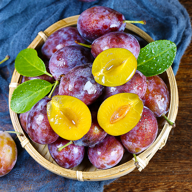 新疆西梅新鲜5斤正宗喀什法兰西水果当季整箱李子