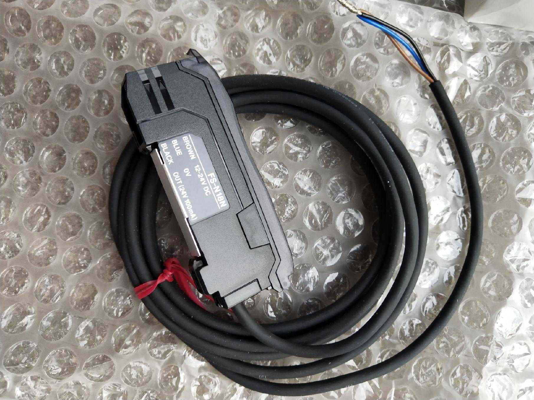 keyence基恩恩士光纤放大器fsv11fsv11pfsn11nfsn18nn18p传感器