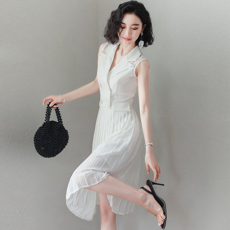 白色衣服范衣服女神气质腰显西装夏收连衣裙
