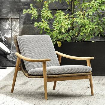 ຜູ້ອອກແບບໂຕະແລະຕັ່ງນອກເຮືອນໄມ້ສັກ villa terrace leisure antiseptic wood dining table rattan chairs outdoor courtyard garden furniture