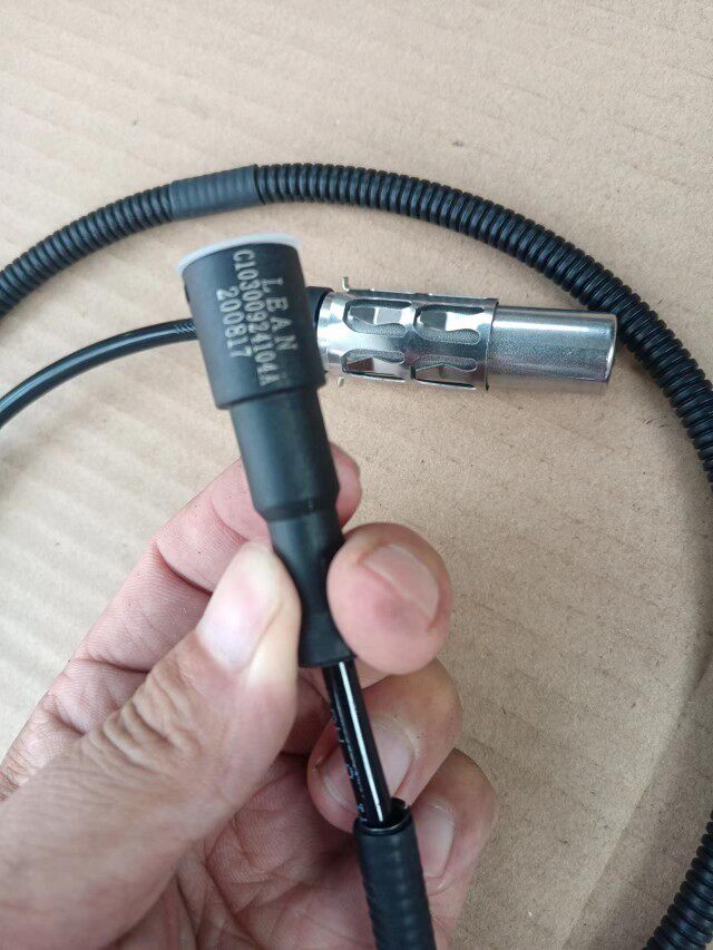 时风风菱版货车用abs传感器轮速感应器轻卡汽车农机配件