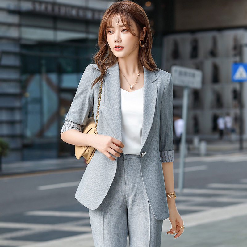 西装套装女中袖韩版气质高级时尚休闲工作服高端职业短外套
