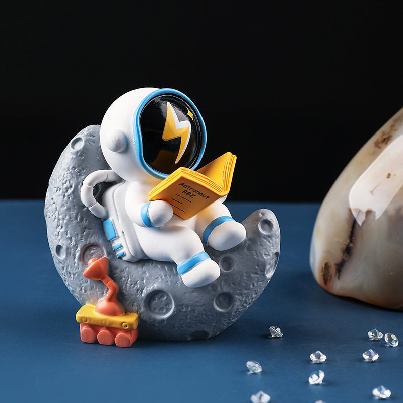 盲盒桌面小宇车航汽车家居摆件星球难过宇航员潮玩盲盒