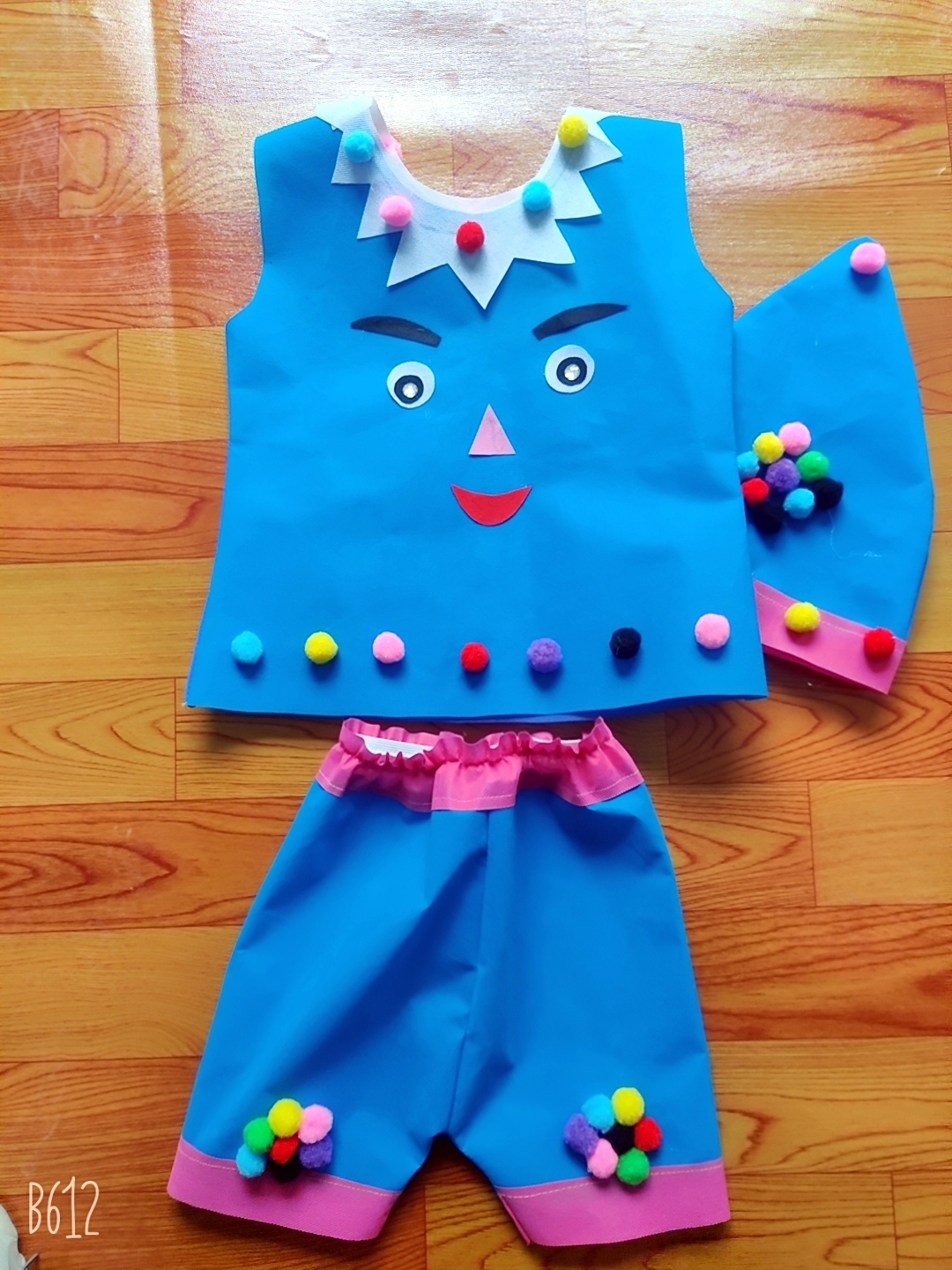 圣诞环保走秀亲子自制创意衣服手工服装儿童儿童演出服