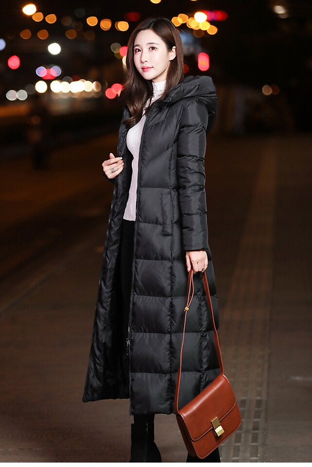 2022新款冬季女装羽绒服修身身长款加厚外套过膝羽绒服