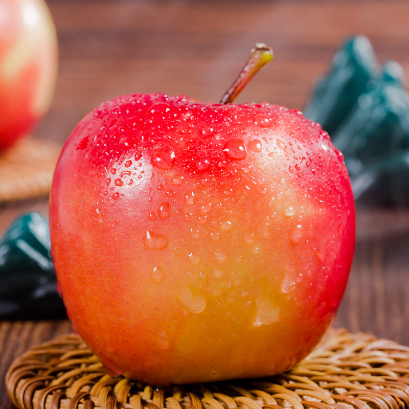 新西兰乐淇火箭小苹果rockit新鲜进口5颗管装红玫瑰苹果