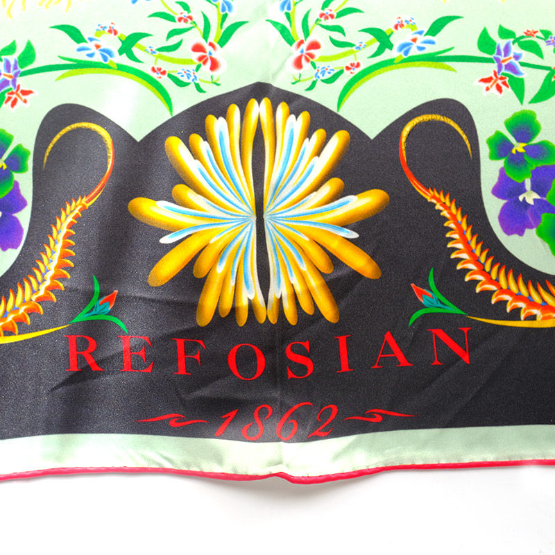 瑞蚨祥春季新款中国风logo真丝数码喷绘印花丝巾女桑蚕丝手工卷边