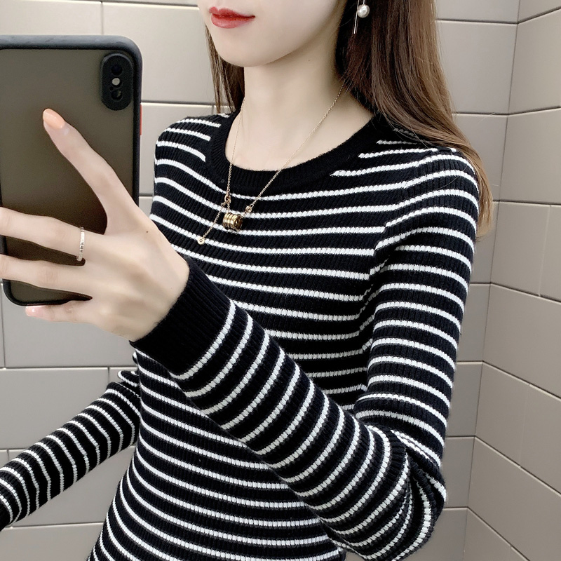 黑白条纹打底衫圆领长袖修身针织衫女秋冬新款毛衣女百搭加厚洋气