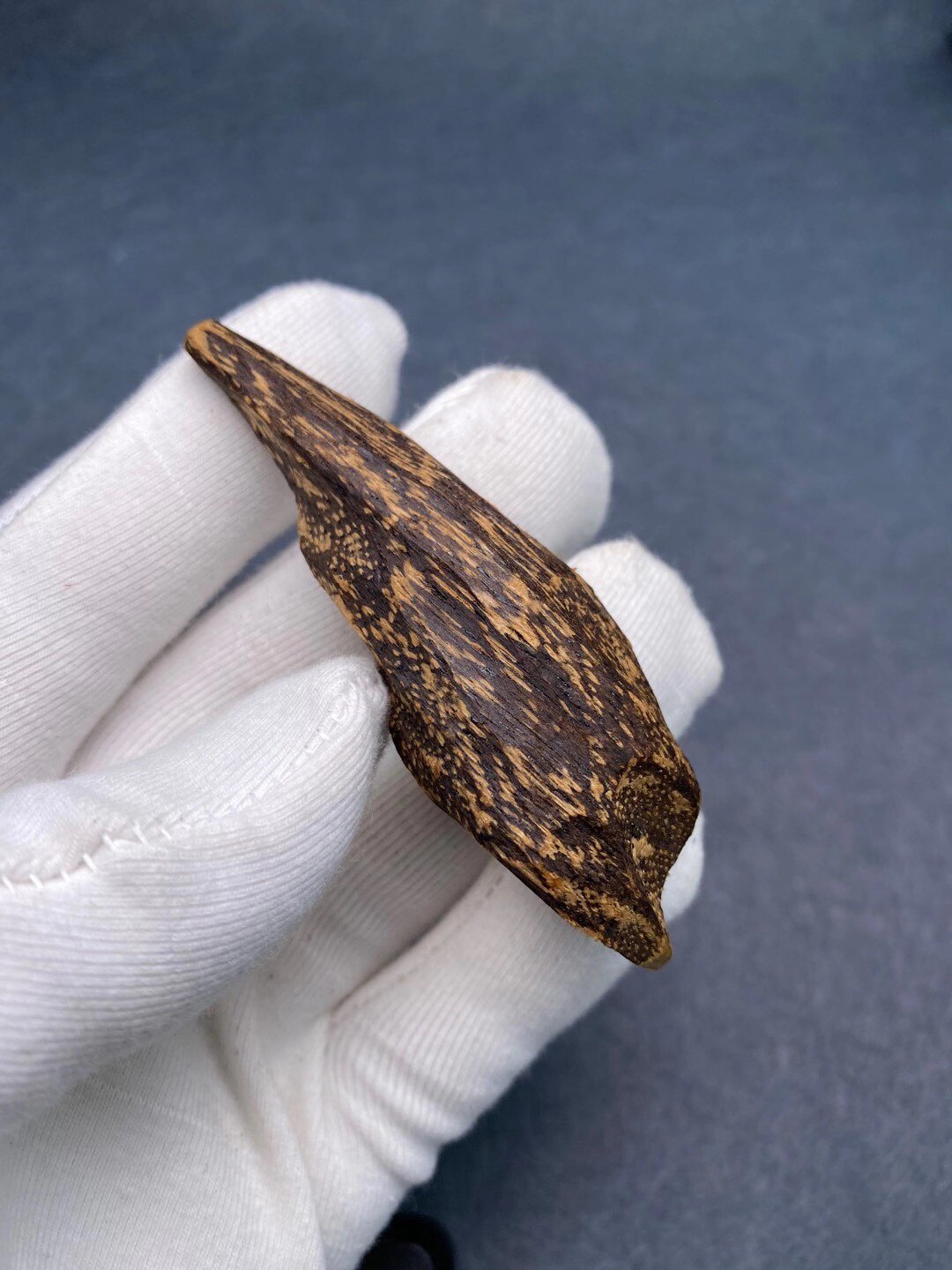 沉香保真越南芽庄吊坠天然随型老料香木项链佛珠