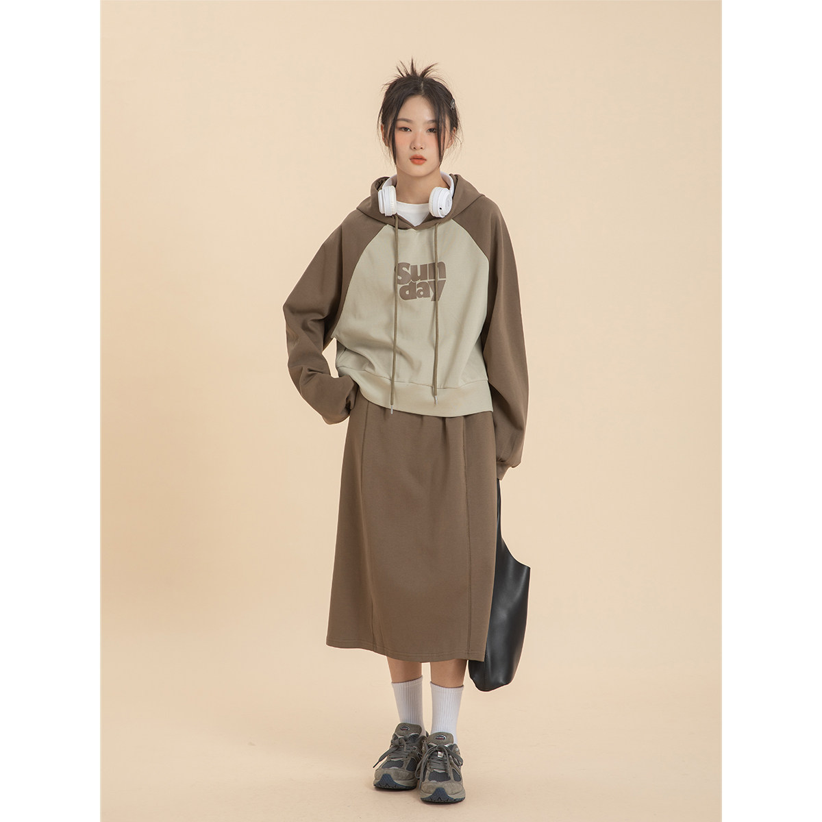 lrud连帽插肩袖卫衣女2022新款秋季宽松慵懒卫衣