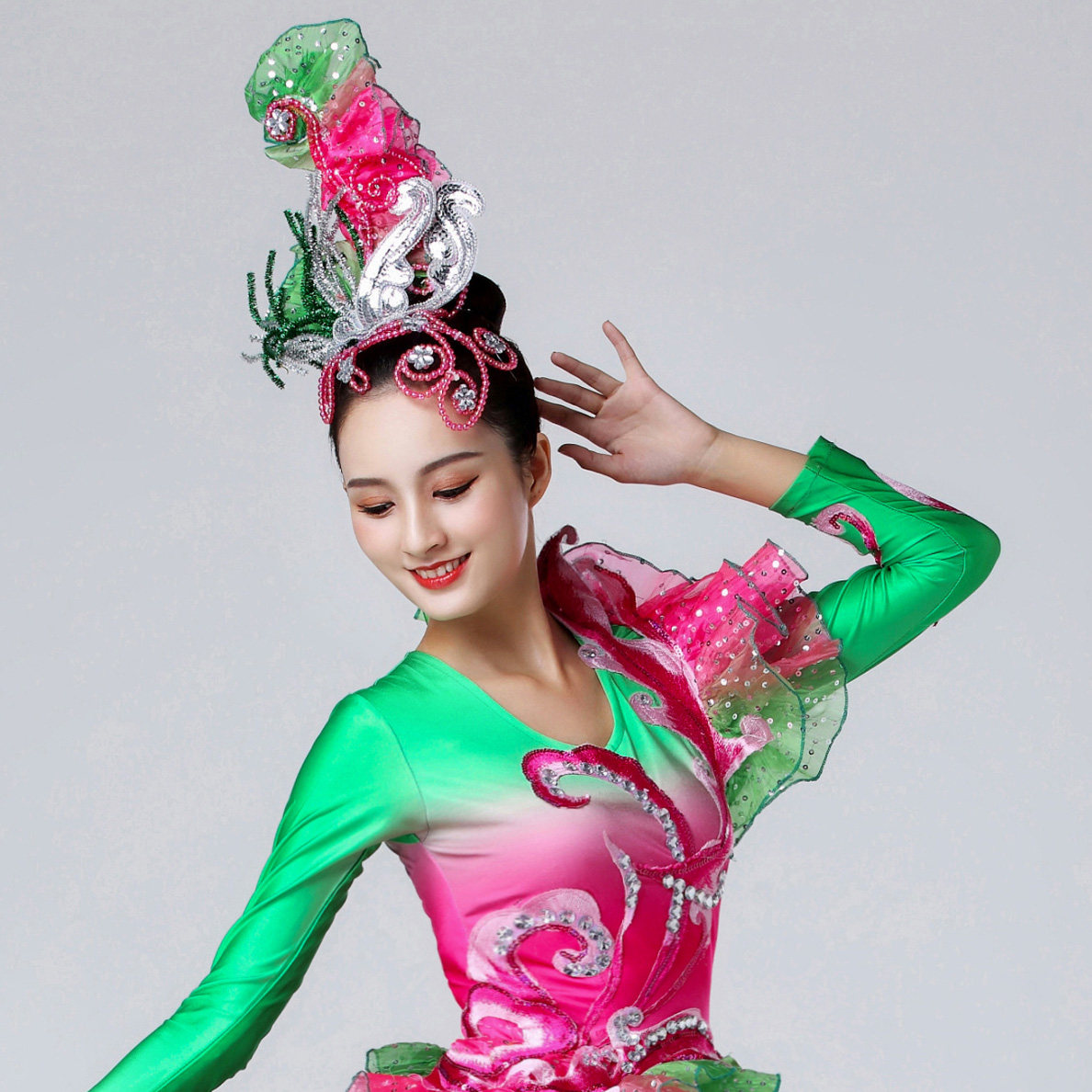 阿幸开场舞大摆裙演出服新款大气成人现代舞蹈大长裙子舞台服装女