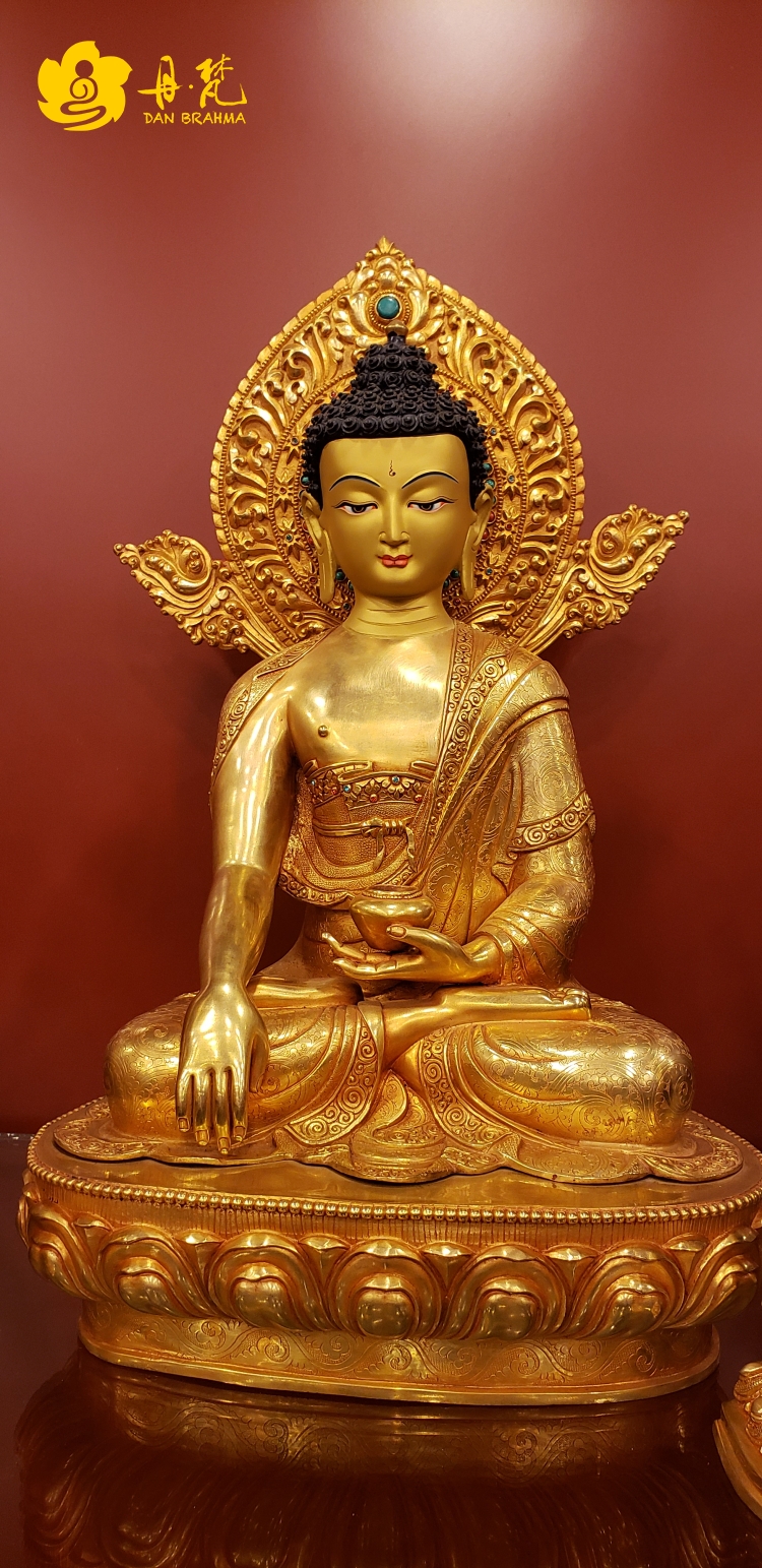 释迦佛像尼泊尔精品释迦牟尼一尺摩尼西藏古代铜雕西藏古代铜雕