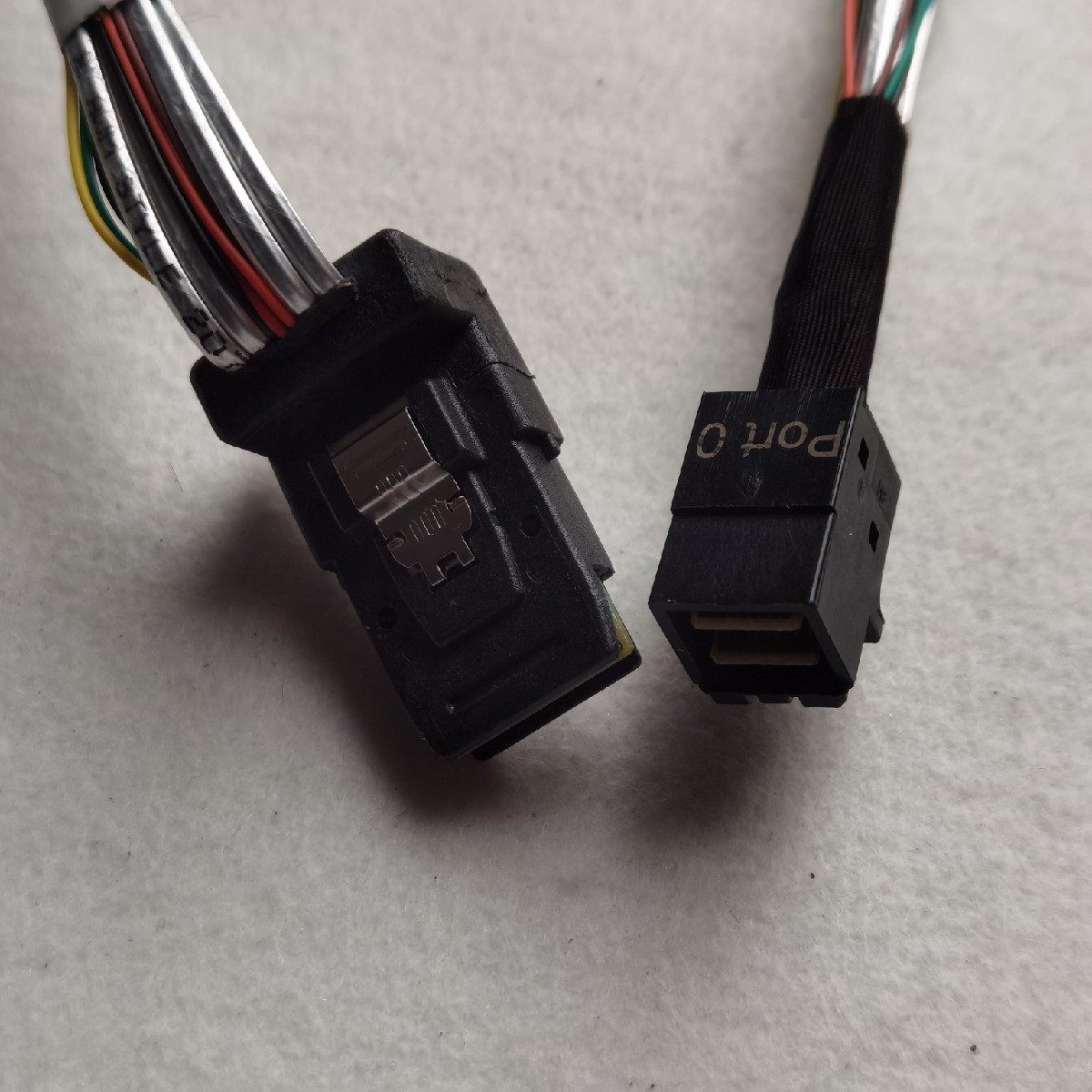 minisas全新sas数据线to8643转8087弯头70cm杜邦线