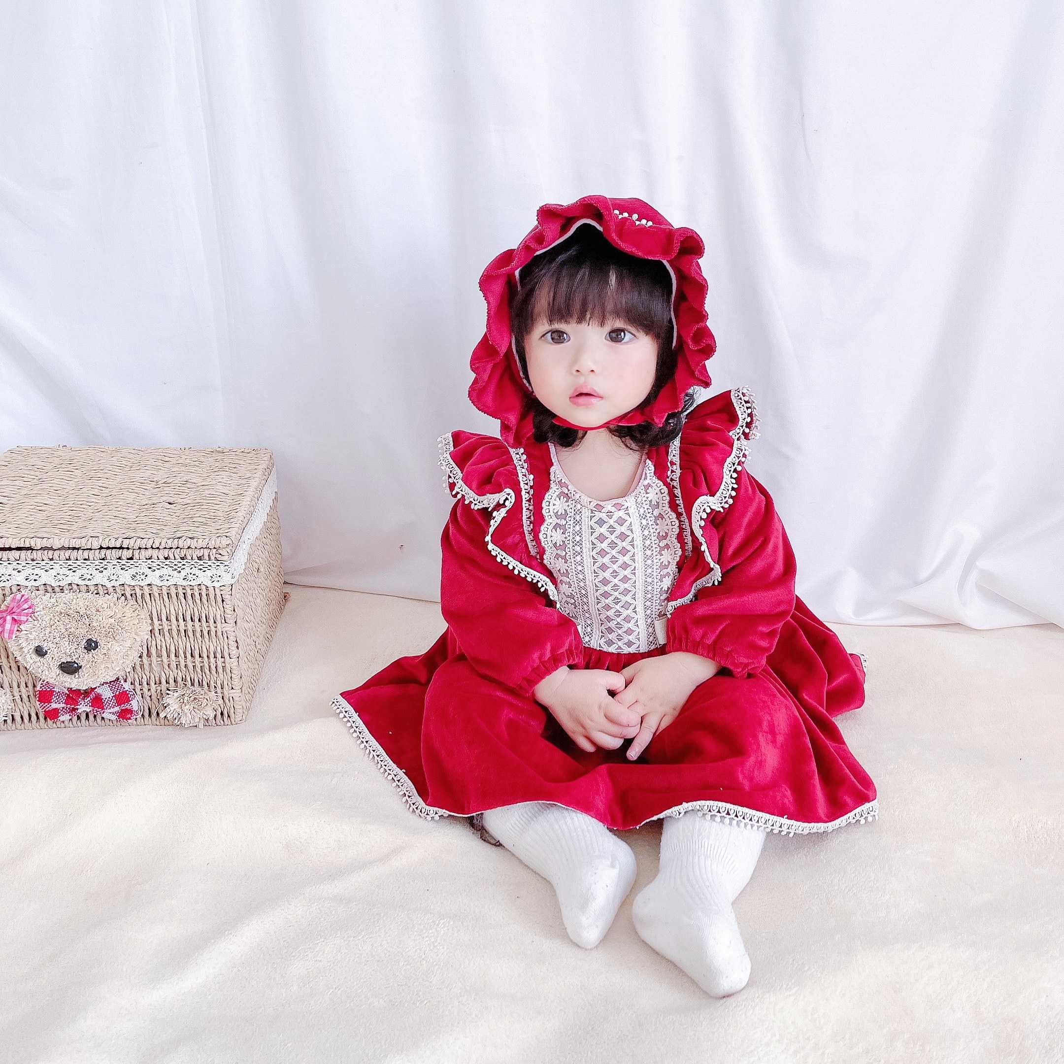 女童连衣裙秋冬款婴儿周岁生日红色礼服洋气宝宝加绒新年装公主裙